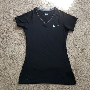 S Nike v neck short sleeve dri-fit shirt